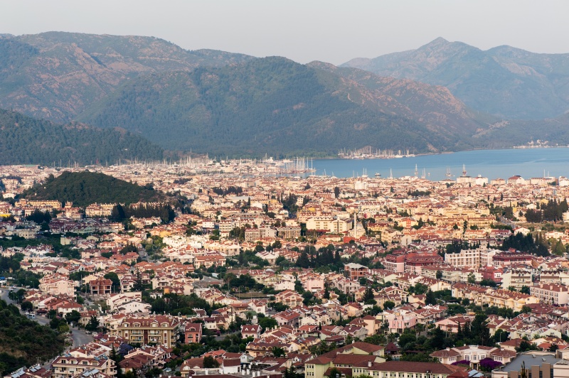 Marmaris vanaf de berg gezien