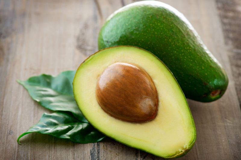 12 belangrijke gezondheidsvoordelen van avocado