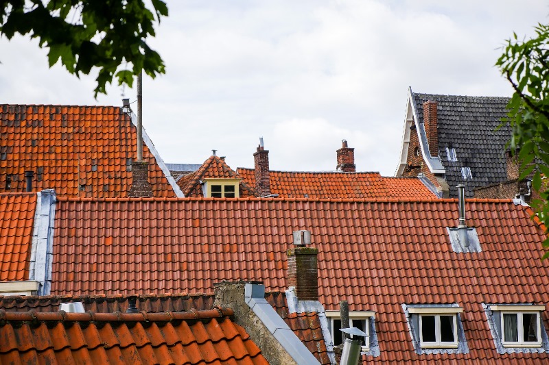 Lekkage van de schoorsteen oorzaken en oplossingen