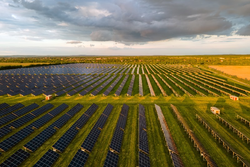 Zonneparken hoe ze bijdragen aan een groenere toekomst