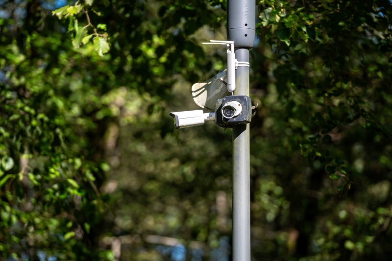 Welke cameramast voor jouw terrein